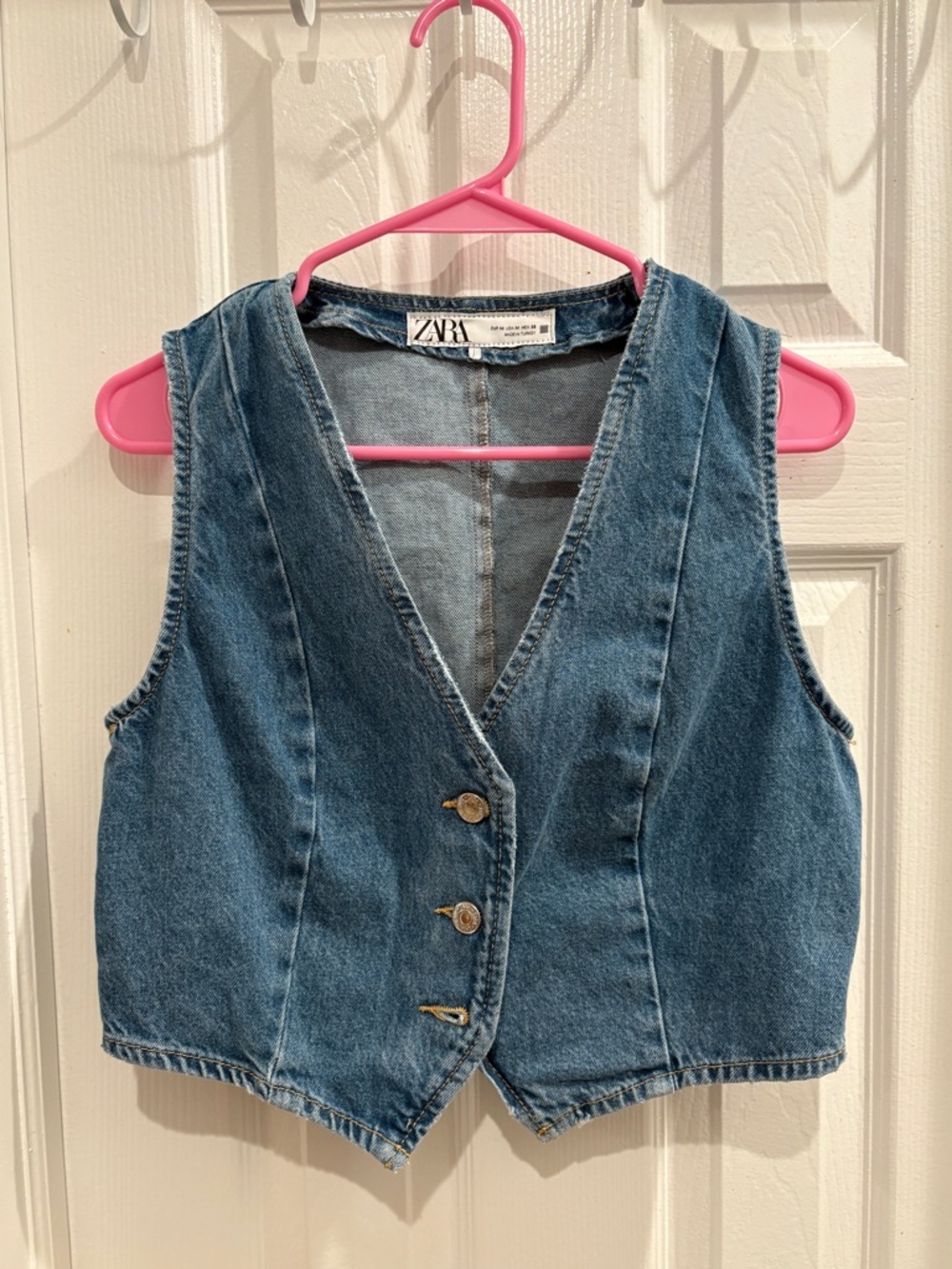 ZARA Blue Denim Button-Front Vest 🫧